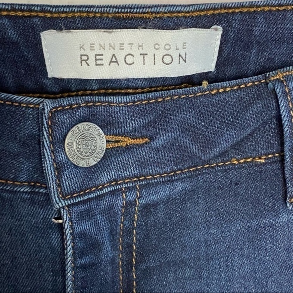 KENNETH COLE Dark Blue Washed Skinny Jeans - Picture 4 of 8